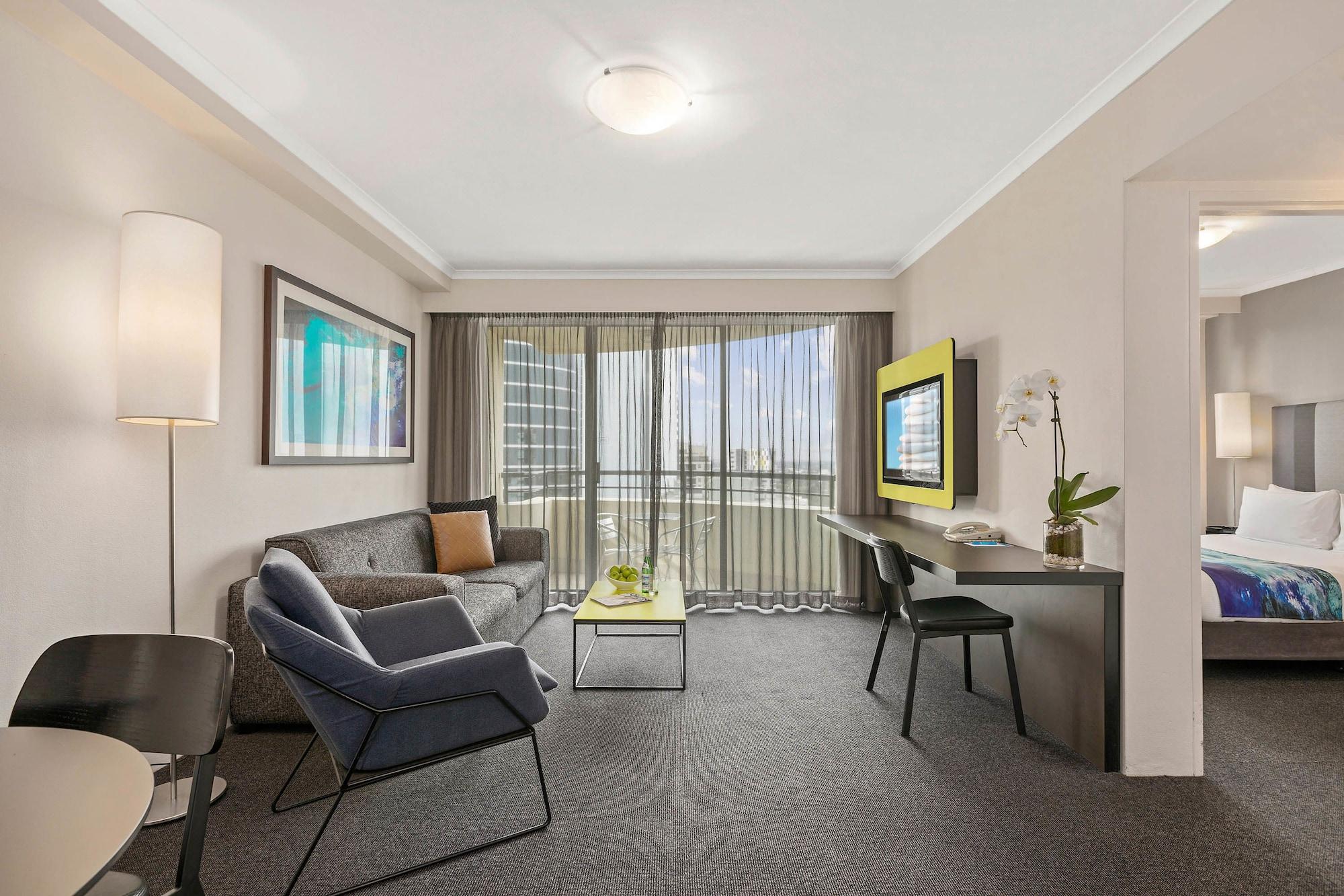 Mantra Parramatta Aparthotel Sydney Ngoại thất bức ảnh