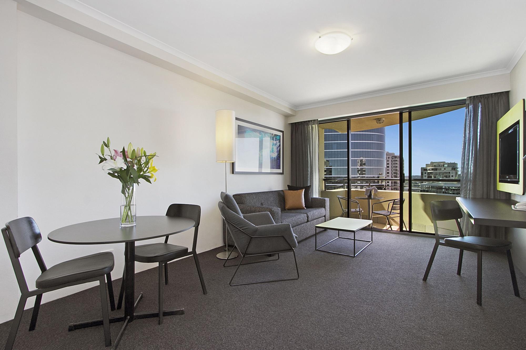 Mantra Parramatta Aparthotel Sydney Ngoại thất bức ảnh